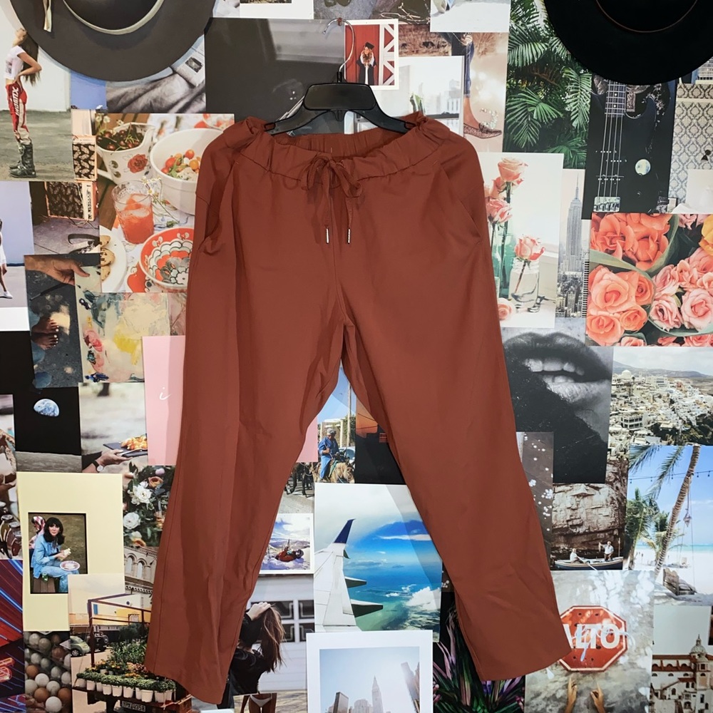 Lululemon Stretch 7/8 Pant